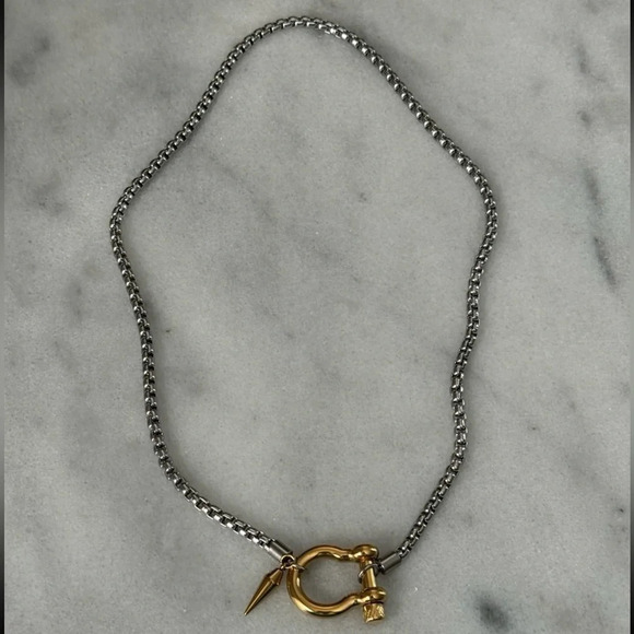 Elegant Silver and Gold Necklace - Picture 2 of 4